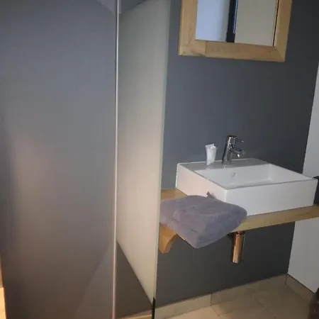 Ferme Houard Bed & Breakfast Bomal