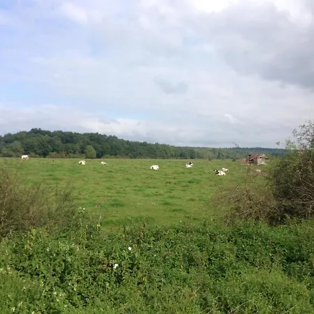 Ferme Houard Bed & Breakfast 3*